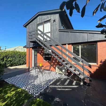 Beckenham Studio On Tree Lined Street Christchurch Eksteriør bilde