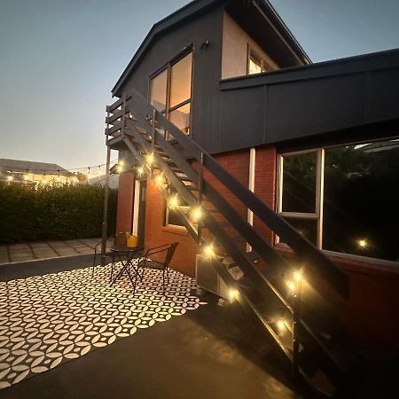 Beckenham Studio On Tree Lined Street Christchurch Eksteriør bilde